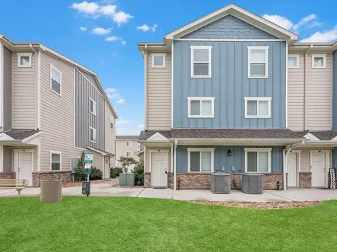 21155 Gosling Road 31b Spring TX 77388