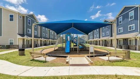 21155 Gosling Road 31b Spring TX 77388
