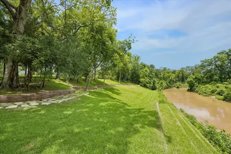 11103 Meadowick Drive Houston TX 77024
