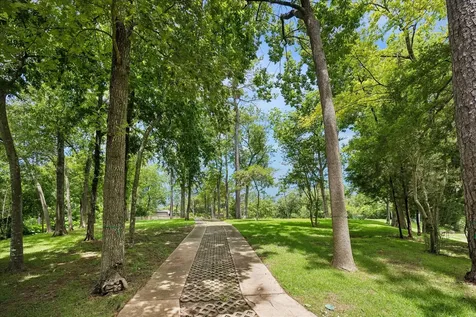 11103 Meadowick Drive Houston TX 77024
