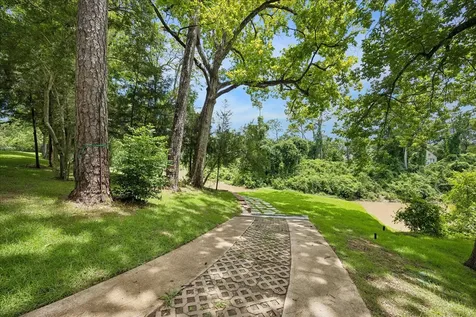 11103 Meadowick Drive Houston TX 77024