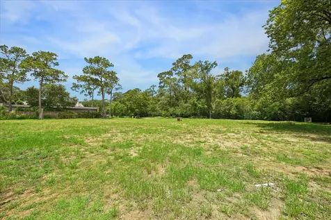 11103 Meadowick Drive Houston TX 77024