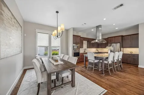 1957 Vermont Street Houston TX 77019