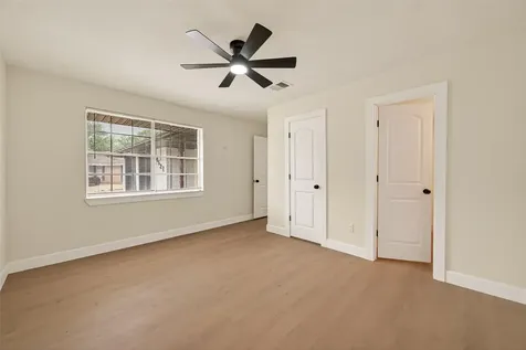 9527 Vanwood Street Houston TX 77040