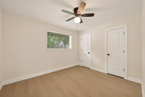 9527 Vanwood Street Houston TX 77040