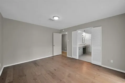 2 Alladdin Lane The Woodlands TX 77380