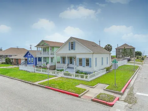 1127 Avenue M Galveston TX 77550