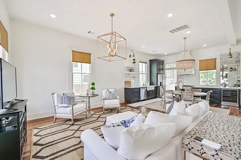 1127 Avenue M Galveston TX 77550