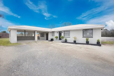 3709 Beaumont Liberty TX 77575