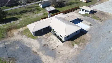3709 Beaumont Liberty TX 77575