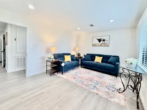 3709 Beaumont Liberty TX 77575