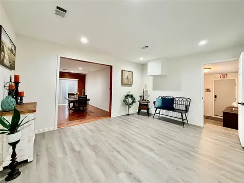 3709 Beaumont Liberty TX 77575