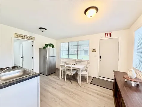 3709 Beaumont Liberty TX 77575