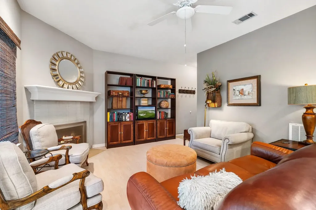 12565 Melville Drive 124 Montgomery TX 77356