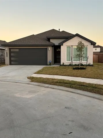 7315 Lakeway Bluff Lane Richmond TX 77407