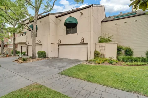 5084 Augusta Street Houston TX 77007