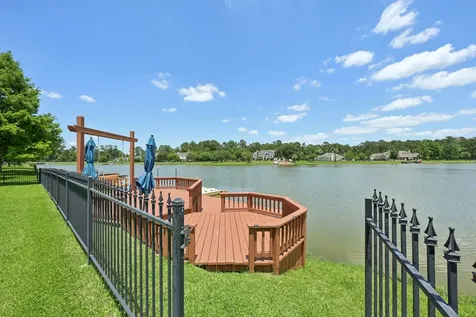 32318 Spinnaker Run Magnolia TX 77354