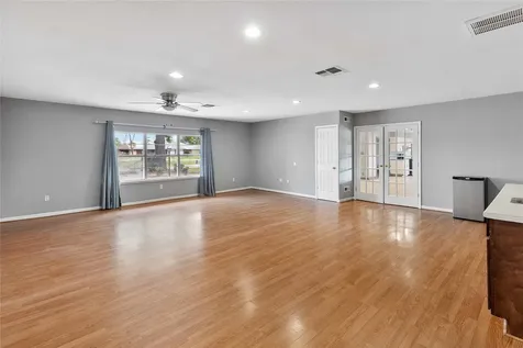 528 Beresford Street Houston TX 77015