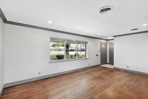 528 Beresford Street Houston TX 77015