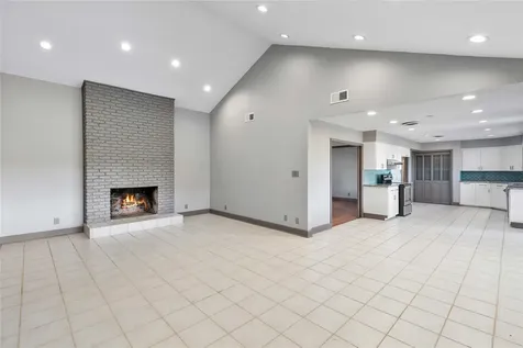 528 Beresford Street Houston TX 77015