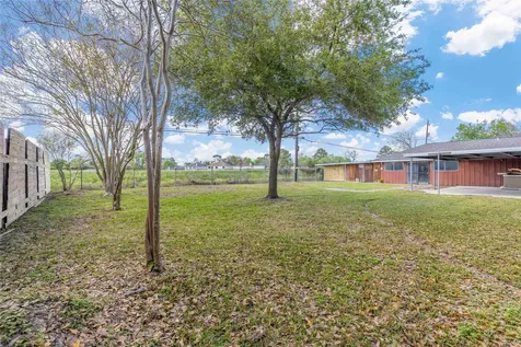 528 Beresford Street Houston TX 77015