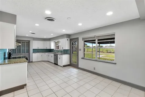 528 Beresford Street Houston TX 77015