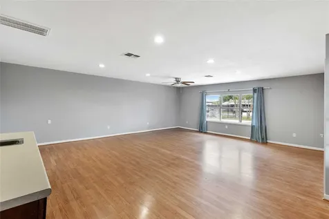 528 Beresford Street Houston TX 77015