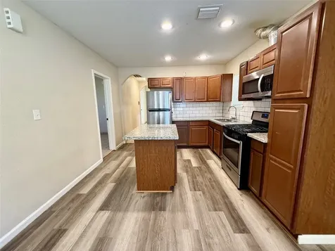 429 W 2nd Street Freeport TX 77541