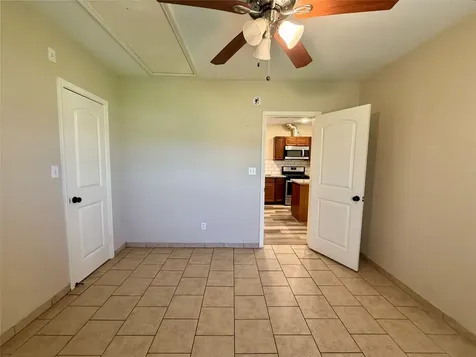 429 W 2nd Street Freeport TX 77541