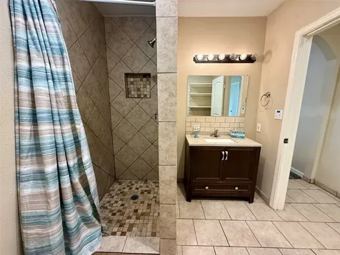429 W 2nd Street Freeport TX 77541