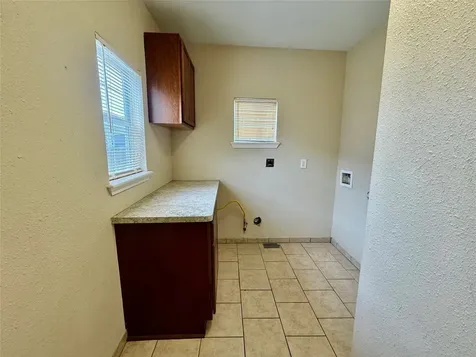 429 W 2nd Street Freeport TX 77541