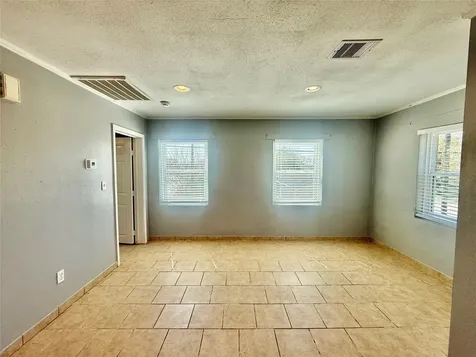 429 W 2nd Street Freeport TX 77541
