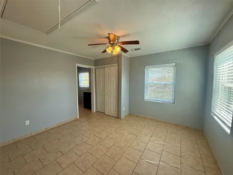 429 W 2nd Street Freeport TX 77541