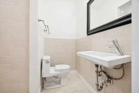 4404 Vivian Street Bellaire TX 77401