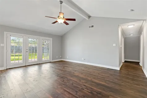 5806 Ludington Drive Houston TX 77035
