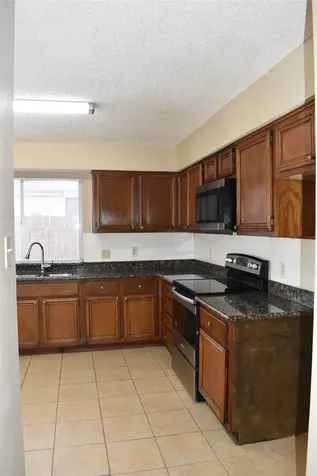 8903 Kalewood Drive Houston TX 77099