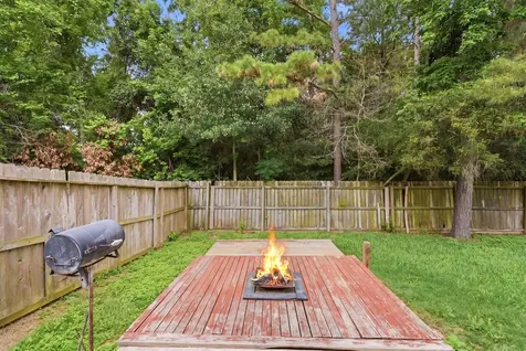 1004 Oak Glen Drive Conroe TX 77378