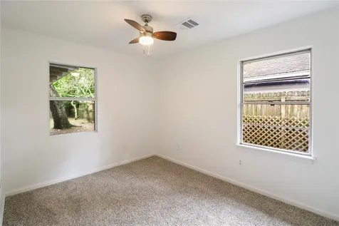 527 Gardenia Street Lake Jackson TX 77566