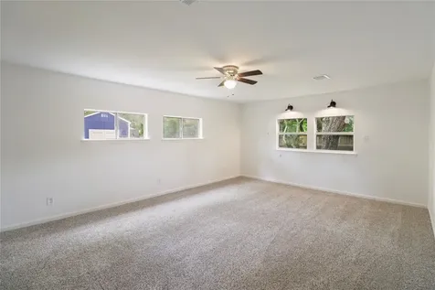 527 Gardenia Street Lake Jackson TX 77566