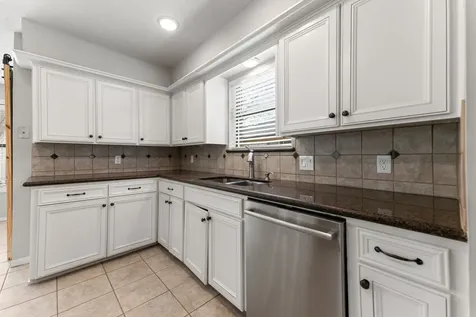 2731 Field Line Drive Sugar Land TX 77479