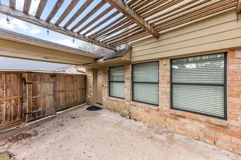 2731 Field Line Drive Sugar Land TX 77479