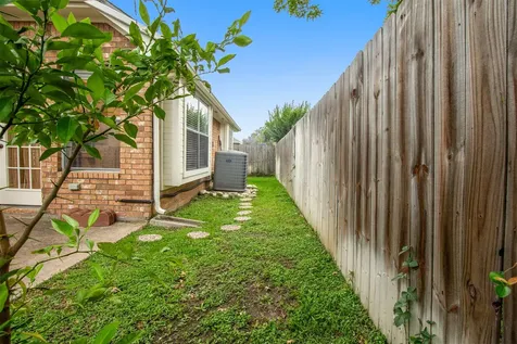 10618 Spring Brook Drive Houston TX 77041