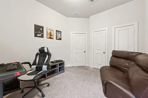 2223 Tonkawa Trail Katy TX 77493