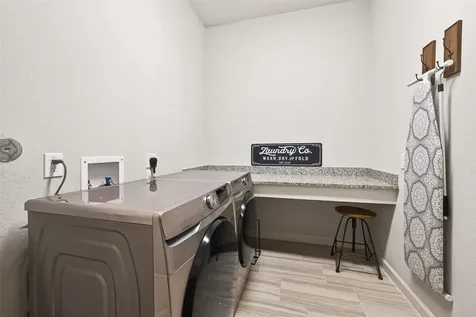 2223 Tonkawa Trail Katy TX 77493