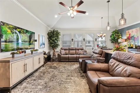 2027 Paul Quinn Street Houston TX 77091