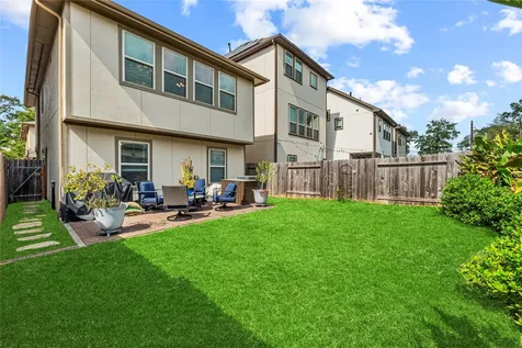 2027 Paul Quinn Street Houston TX 77091
