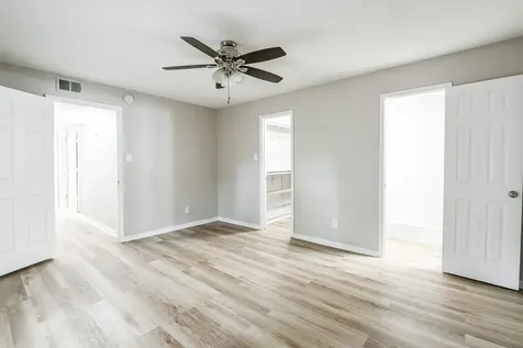 2585 Marilee Lane 3 Houston TX 77057
