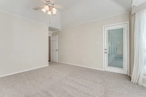 341 Sam Houston Loop Point Blank TX 77364