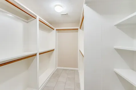 341 Sam Houston Loop Point Blank TX 77364