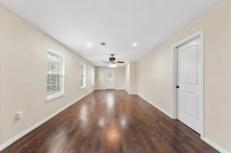 2821 Holman Street Houston TX 77004
